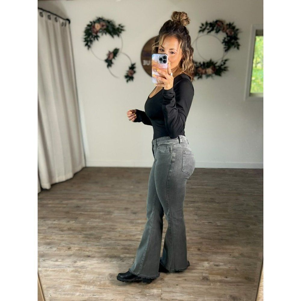 Zenana It's About Time Colored Denim Flares in Ash Black DMP-1846A - Picture 6 of 9